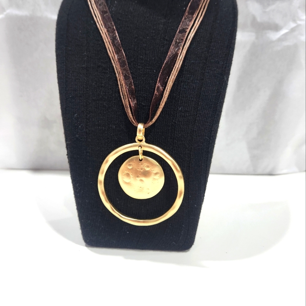 Fashionable Pendant